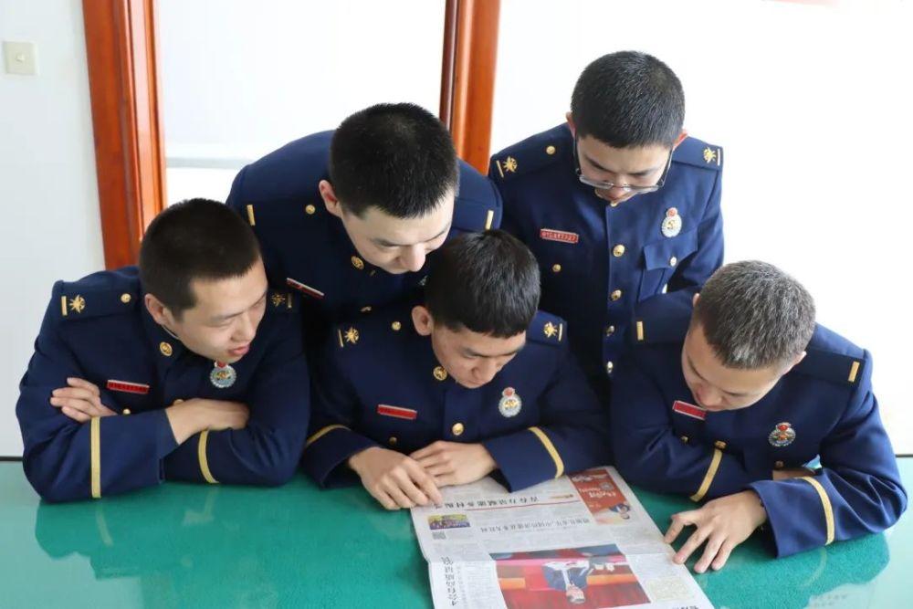 逃离变色龙森林